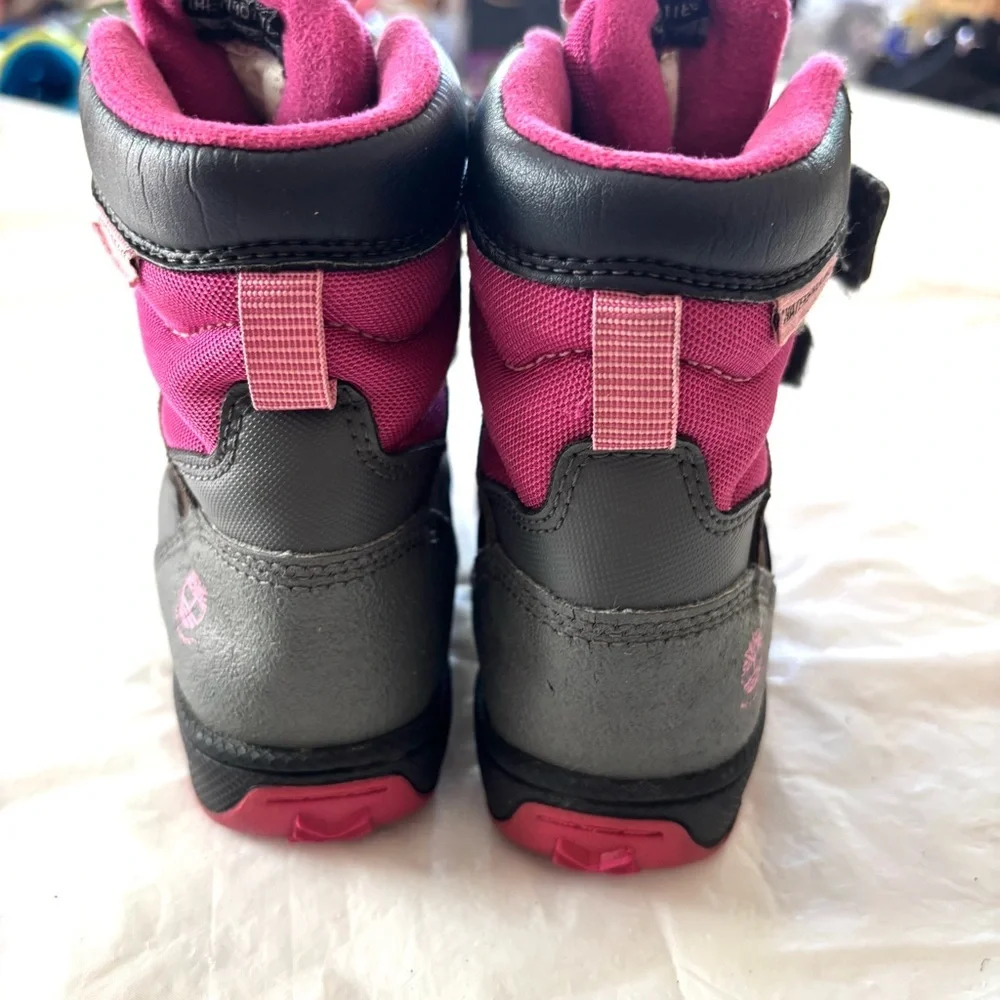 Timberland SnowBoots Fleece lined Gray Pink SZ 10.5 Used but decent condition